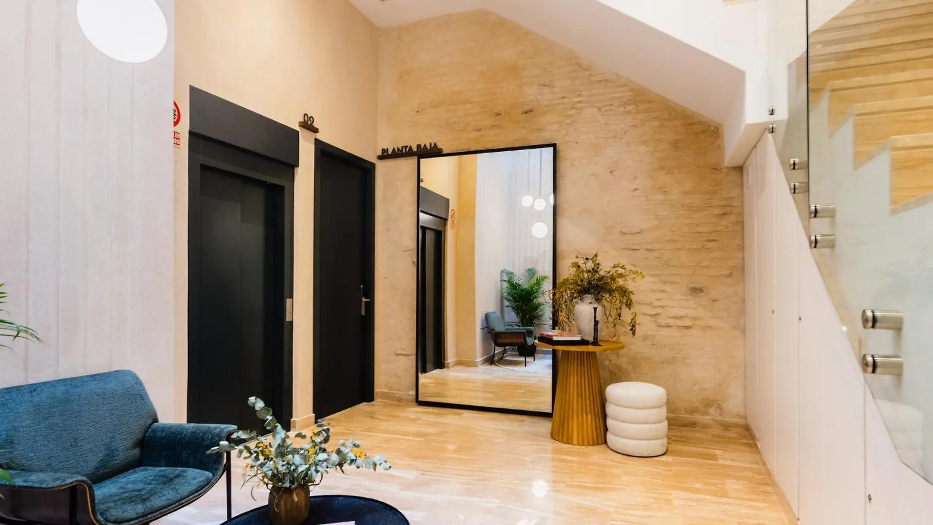 Apartment Luxurious Studio Located In Casa Pilatos Seville